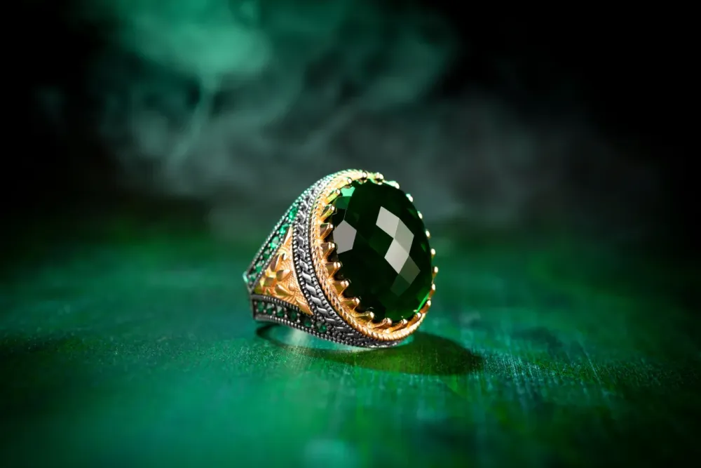 Bague verte pour homme